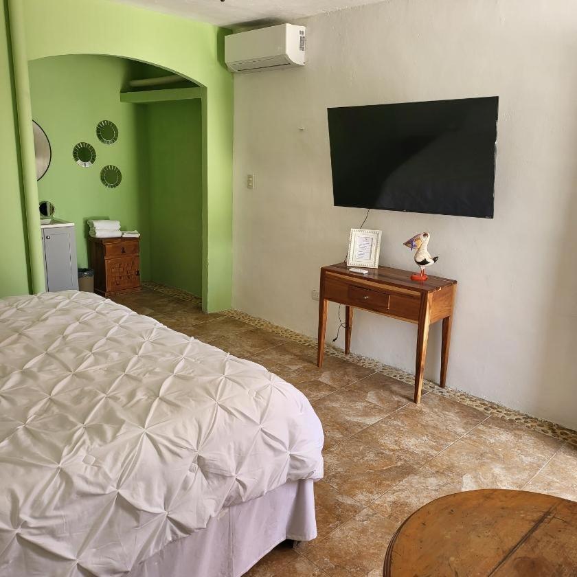 Pelican Inn At Las Dunas Chelem Bagian luar foto