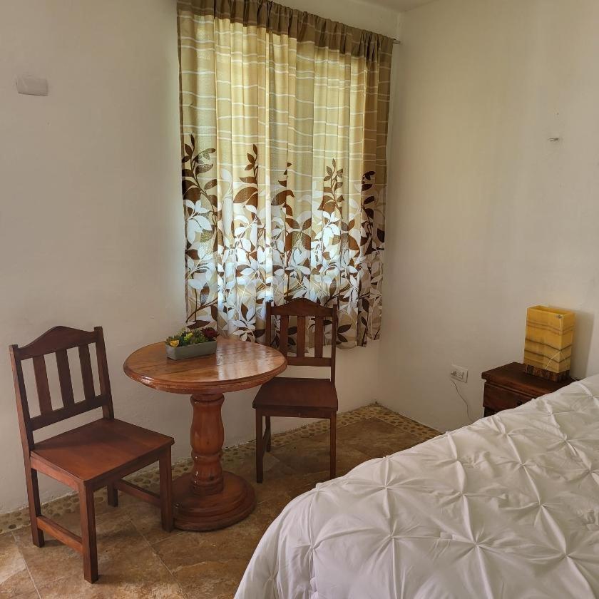 Pelican Inn At Las Dunas Chelem Bagian luar foto