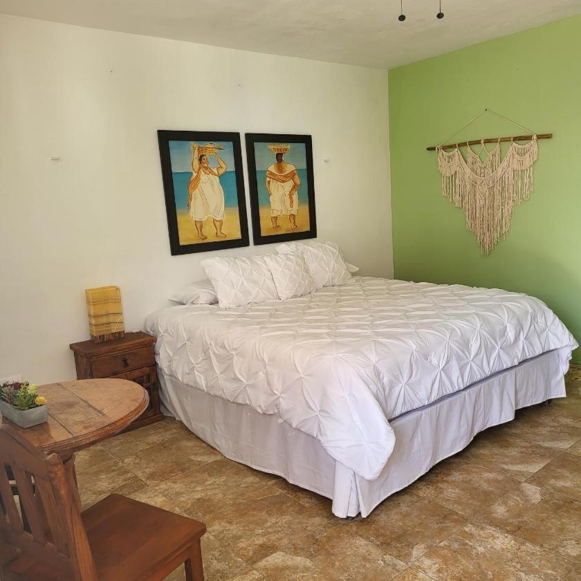Pelican Inn At Las Dunas Chelem Bagian luar foto