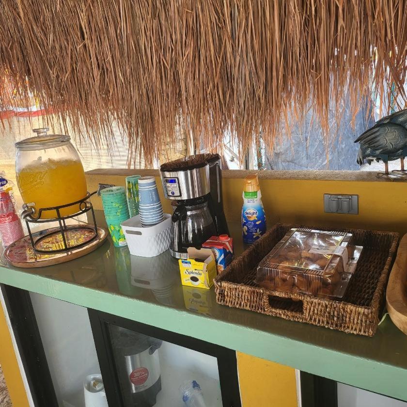 Pelican Inn At Las Dunas Chelem Bagian luar foto