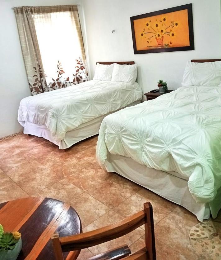 Pelican Inn At Las Dunas Chelem Bagian luar foto