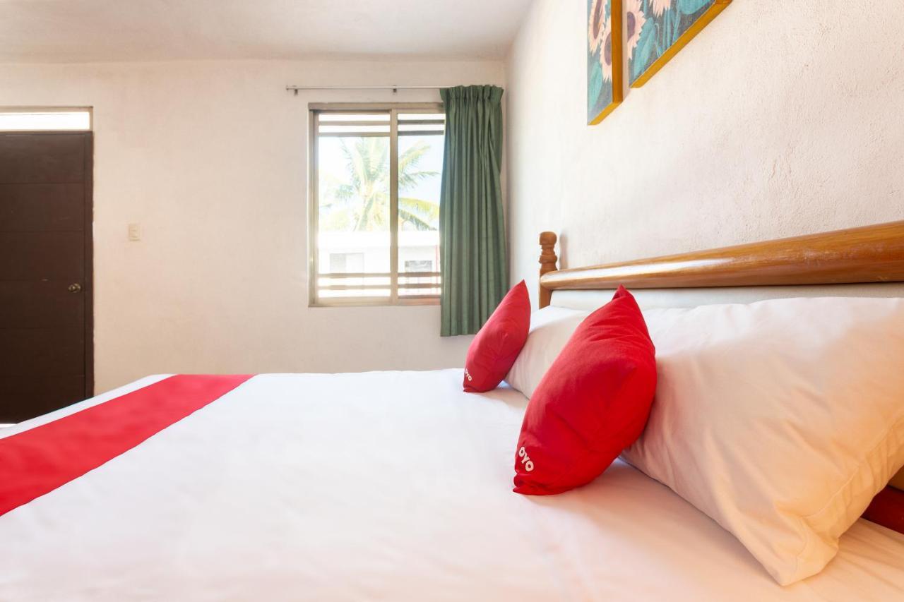 Pelican Inn At Las Dunas Chelem Bagian luar foto